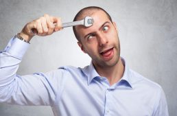 5 Daily Habits That Hurt Your Brain