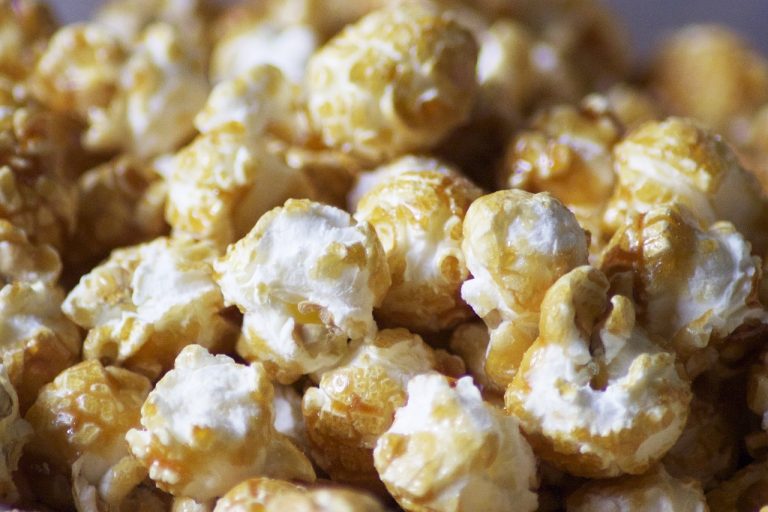 Sweet 'n Spicy Popcorn Recipe